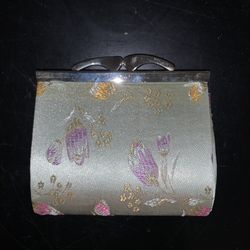 Light Green Vintage Wallet With Floral Design