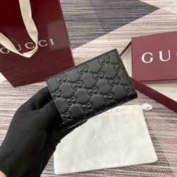 Small wallet Black New