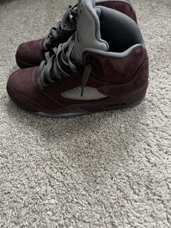 Jordan 5 Burgundy 