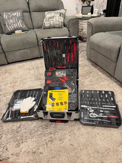 399 pc tools set for $130 obo