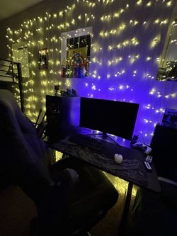Pc And Monitor(keyboard And Mouse To If Wanted)