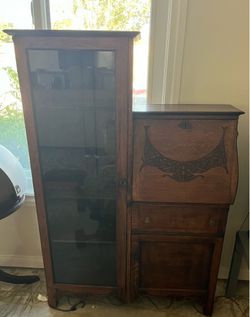 Vintage wooden cabinet/bar/writing desk