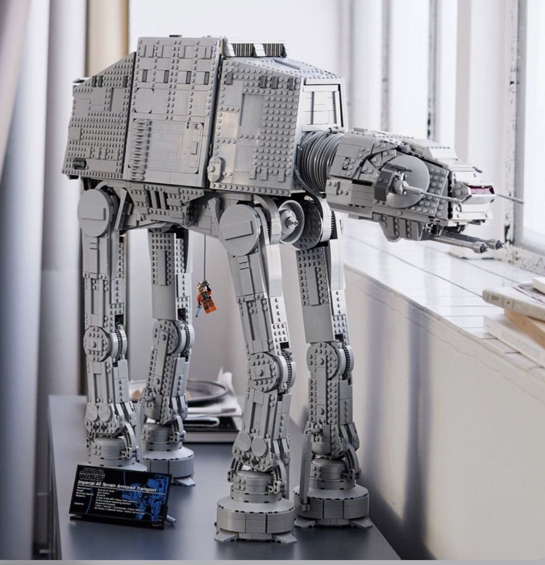 LEGO Star Wars AT AT Walker Model UCS Big Set 75313