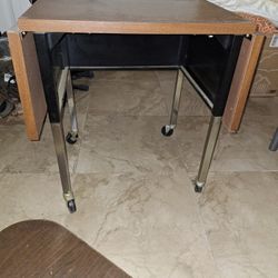 Small Table On Wheels 
