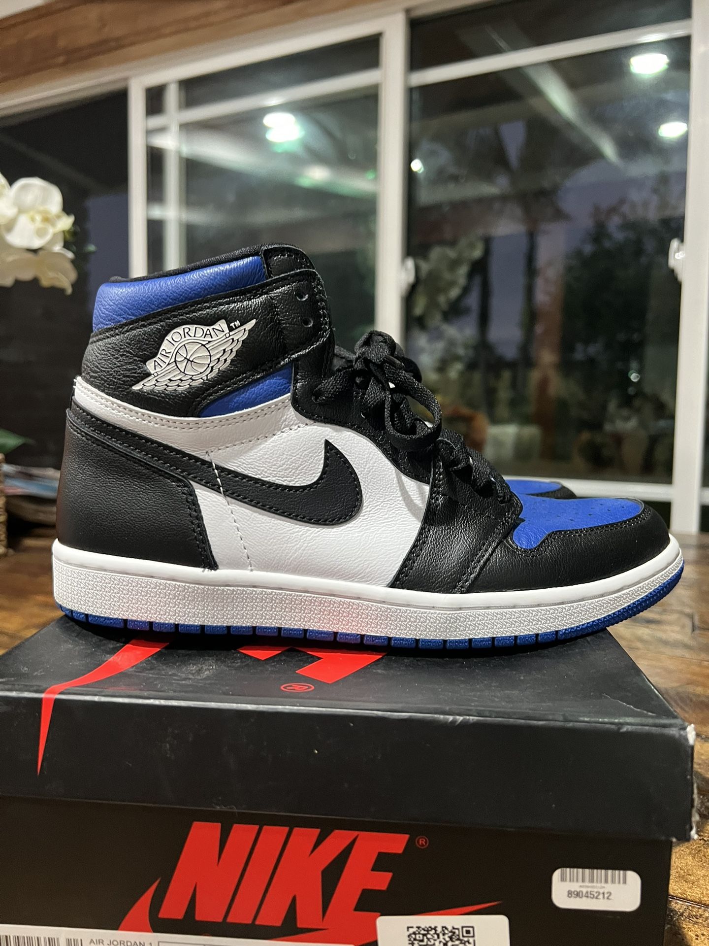 Jordan Retro 1 OG Royal Toes Size 9 Men