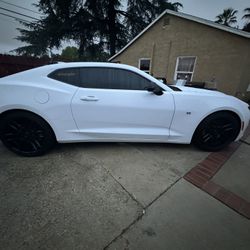 CAMARO 2021 RIMS LIGHTLY USED