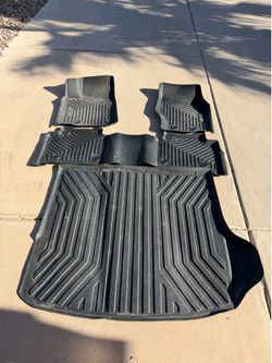 Floor mats for Jeep grand Cherokee 2022-2026