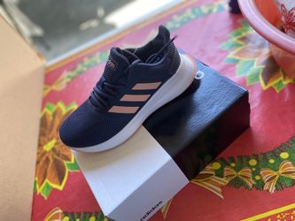 Women Adidas Shoes