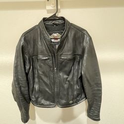 Ladies - Harley Davidson Black Leather Jacket - XL
