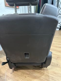 Honda Odyssey Right Rear Seat