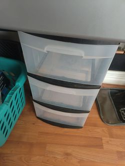 3 in 1 draw - Moving out sale