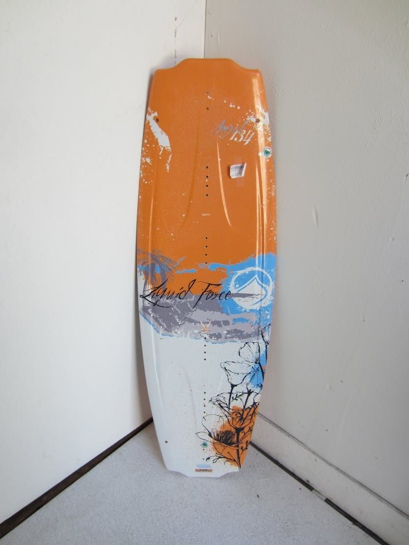 Used Liquid Force ANGEL 134 cm Water Sports / Wakeboards

