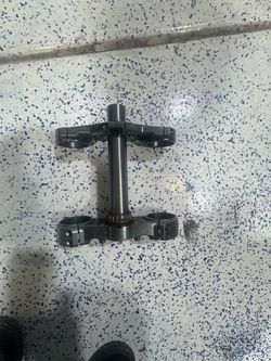 Rfloxa triple clamps