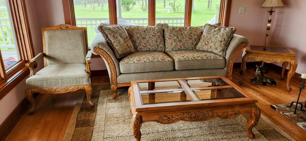 Living Room Furniture Set