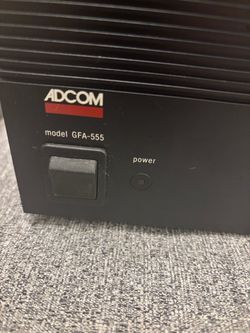 Adcom GFA-555 power amp