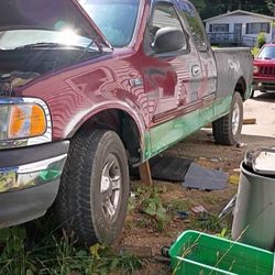 1999 Ford F150 For Parts Only