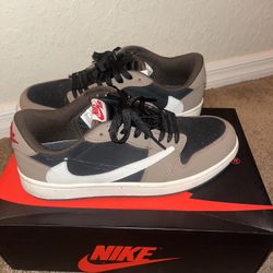 Jordan 1 lows (Cactus jack’s)