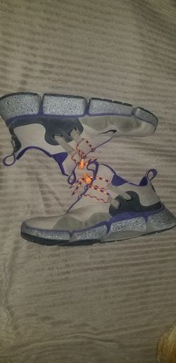 Nike Pocket Knife DM