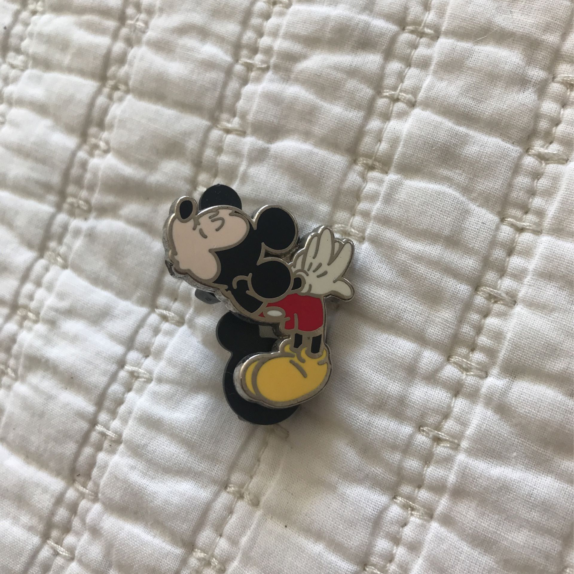 Disney Mickey Mouse Pin 