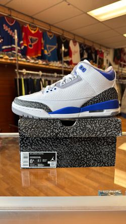 New Jordan 3 Racer Blue size 8.5