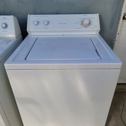Heavy Duty, Super Capacity Plus, Whirlpool Washer with Agitator and Rare Hand Washables Cycle!!! Legendary Whirlpool Reliability!!! Must See!!!