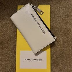 Marc Jacobs Wallet *Price Is Firm*