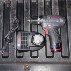 12 V Bosch Drill. 