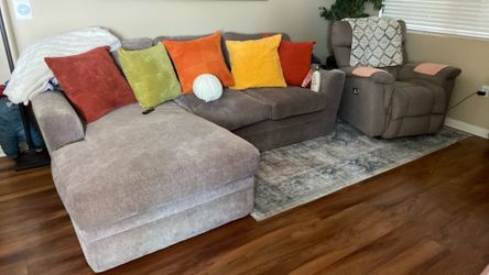 Sofas not included the pillows