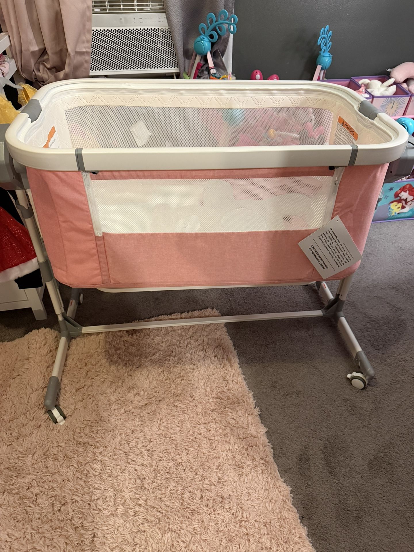 Electric Pink Bassinet 