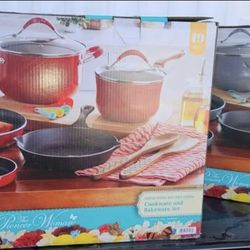 The Pioneer Woman Mazie19-Piece Cookware Set