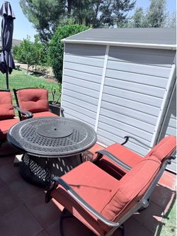 Patio table with fire pit and propane tank U PICK UP