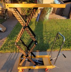 Lift table