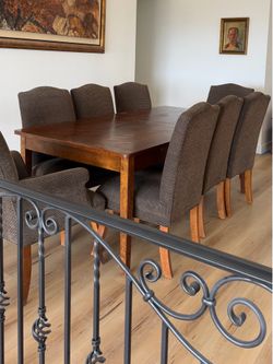 Crate & Barrel dining table & chairs