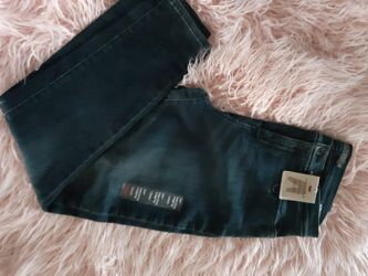New high rise Levis for women