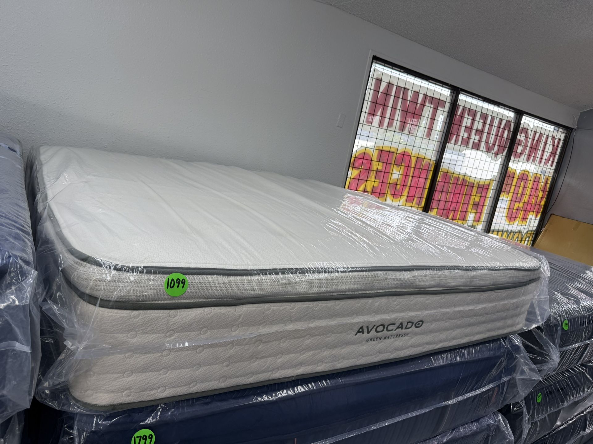 KING SIZE AVOCADO PILLOW TOP MATTRESS & BOX SPRINGS BED SET