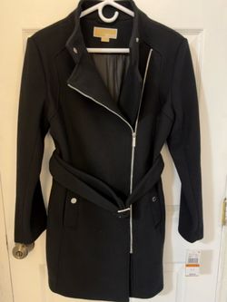 New women’s black coat