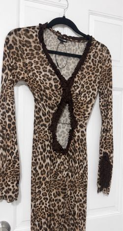 Fashion nova jumpsuit