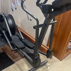 Life Fitness Elipitcal X3  