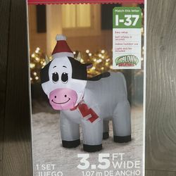 Christmas Cow Blow Up 