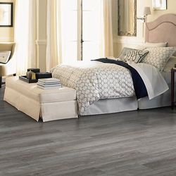 Free Premium  Vinyl Floor About 150sqft 