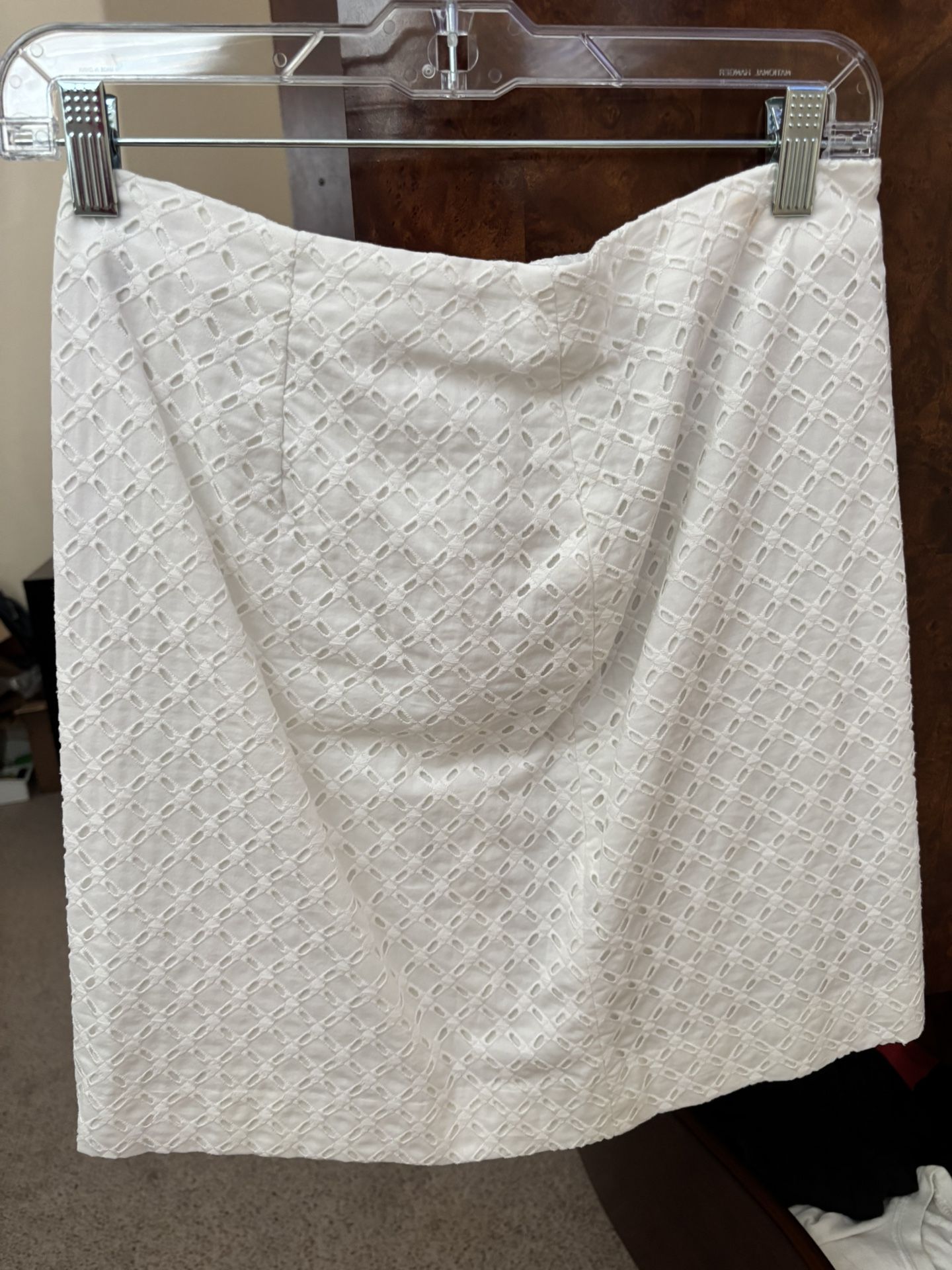 Brand New Ann Taylor White Skirt
