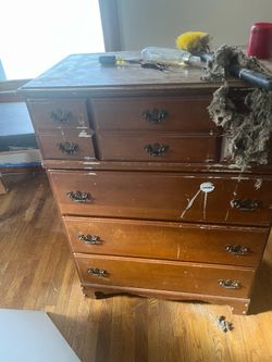 Dresser