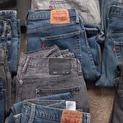 33x30 LEVIS JEANS MENS 