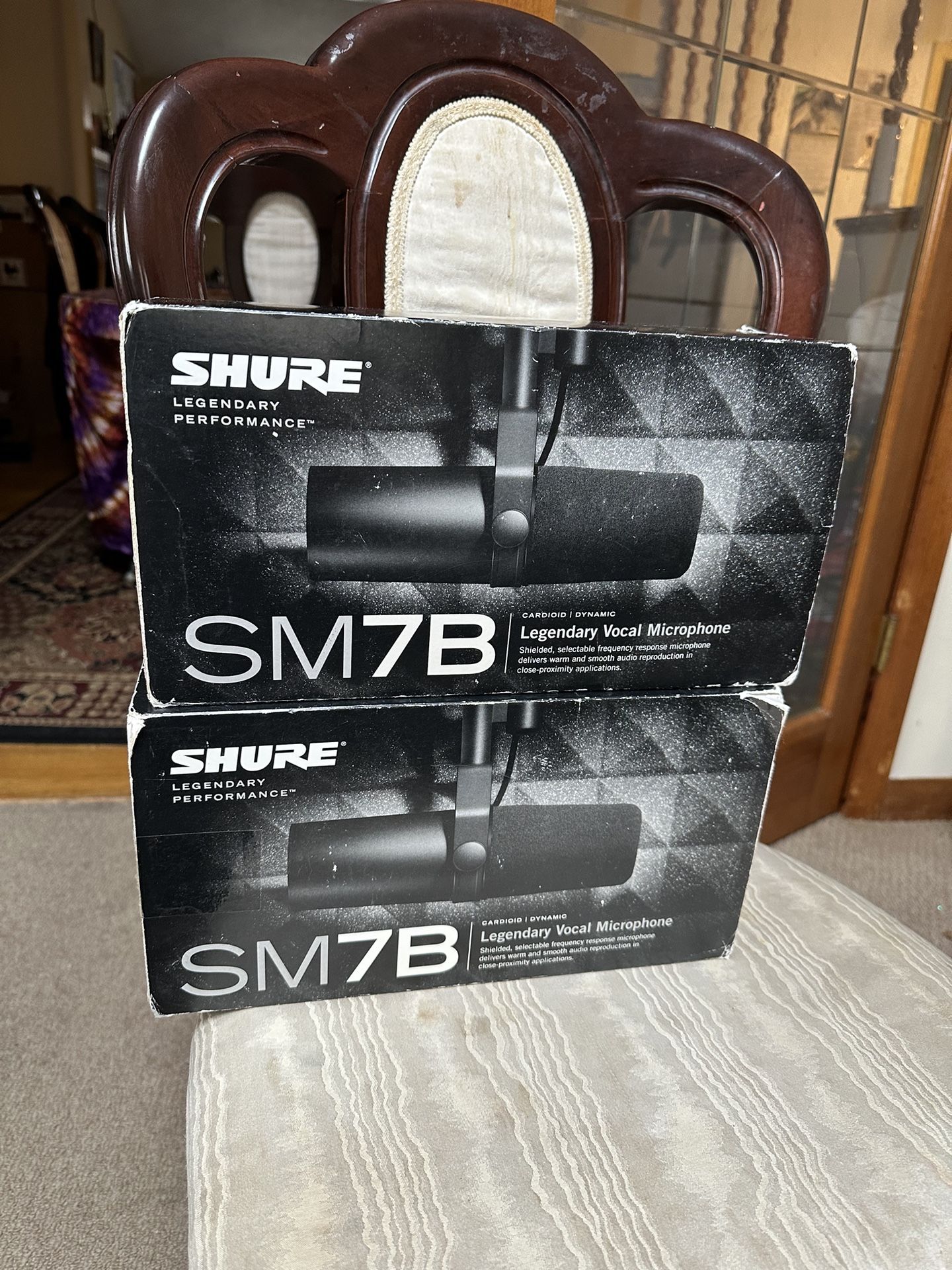 2 Shure SM7B Microphones