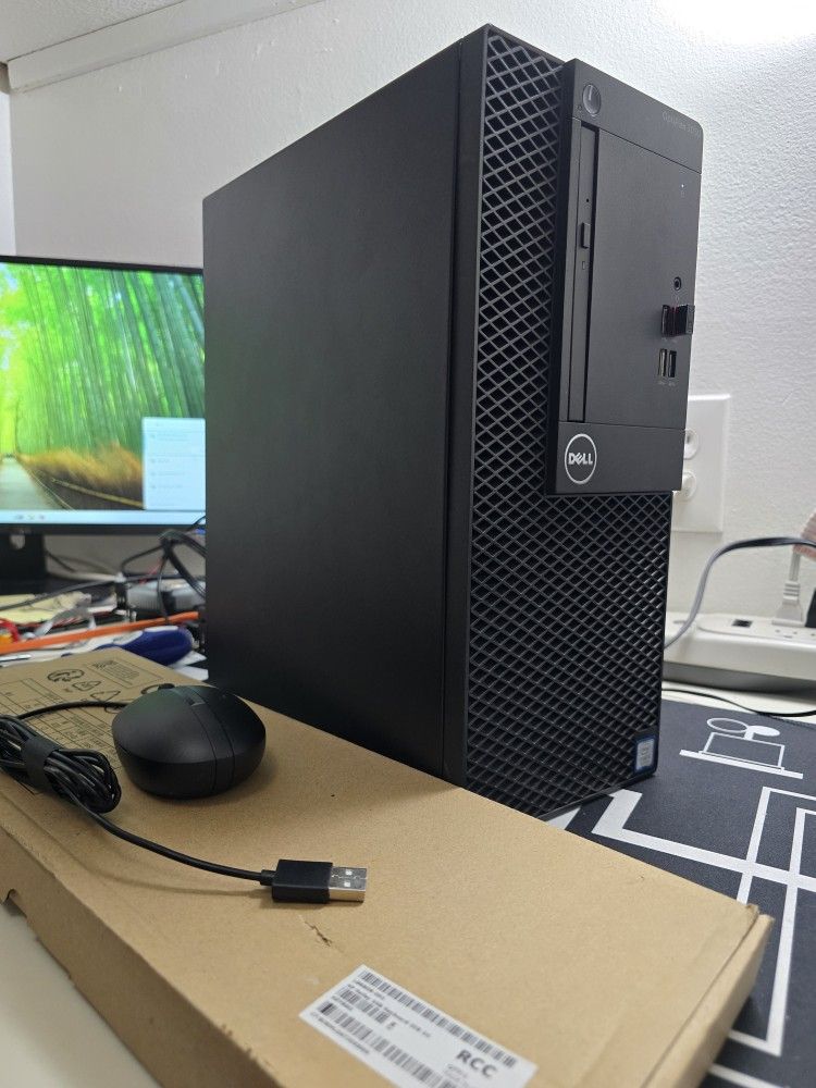 Gaming workstation pc intel i5-7500, quadro p2000, 16 gb ram, nvme, hdd, wifi, keyboard and mouse 