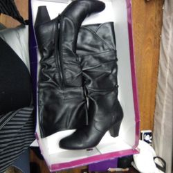 8.5 Fiona Thigh High Boots 