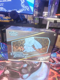 Crown Zenith Pokemoncenter Elite Trainer Box