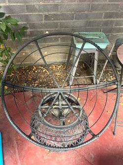 Papasan wicker swivel chair frame