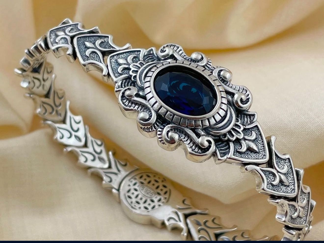 925 Sterling Silver Bracelet with Blue Zirconia Stone, Gothic Design, 9 Inch