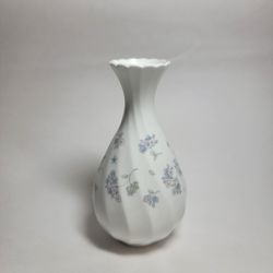 Wedgwood England Bone China porcelain small vase.